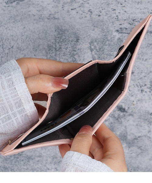 ❤未使用品❤カルメン レザーチャーム セレステ ライトブルーｘSV エルメス セール】フラワー チャーム付き レザー調 三つ折り 財布（財布）｜Lace