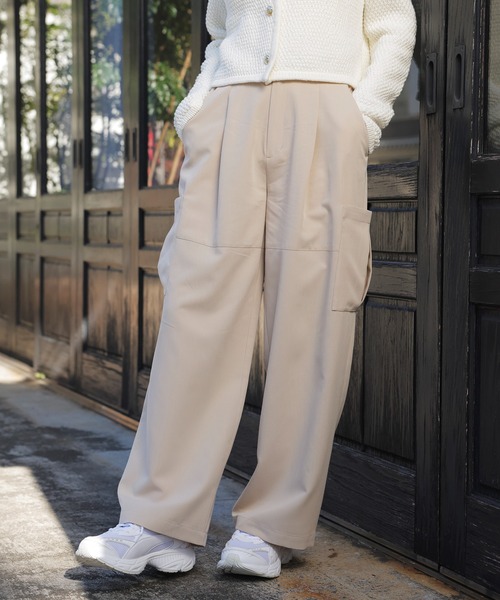 VIS（ビス）の「タックカーゴパンツ（カーゴパンツ・レディース・チャコールグレー/オフホワイト・FREE）」の20枚目の写真