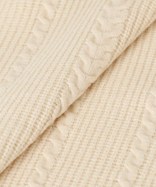 MAJESTIC LEGON（マジェスティックレゴン）の「リボンブローチ付レース襟ニット（ニット/セーター・レディース・グレー/ブラック/アイボリー・MEDIUM）」の7枚目の写真