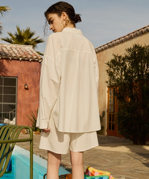 AMERIA ANDERSON(アメリアアンダーソン)の「【AMERIA ANDERSON】big shirt&shorts set-up / オーバーサイズシャツ&トランクス風ショートパンツ セット(ルームウェア/パジャマ・レディース・ベージュ/ブルー/オフホワイト・L/M)」の7枚目の写真