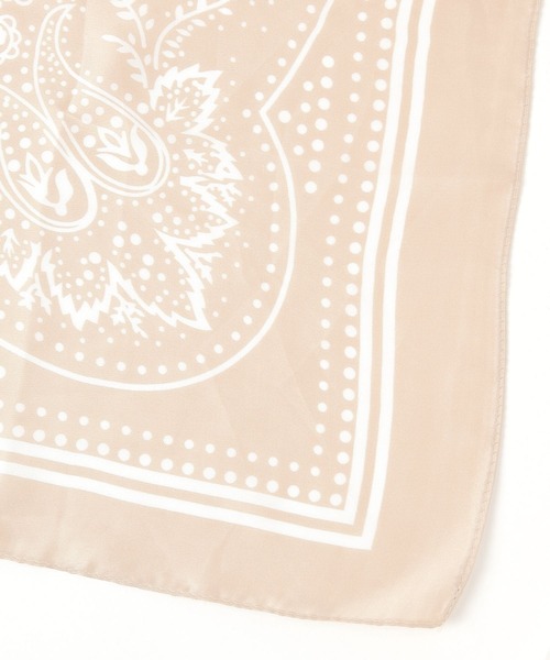 BAYFLOW（ベイフロー）の「70×70 バンダナ柄スカーフ（バンダナ/スカーフ・レディース・ベージュ/マスタード/ブラック・FREE）」の17枚目の写真