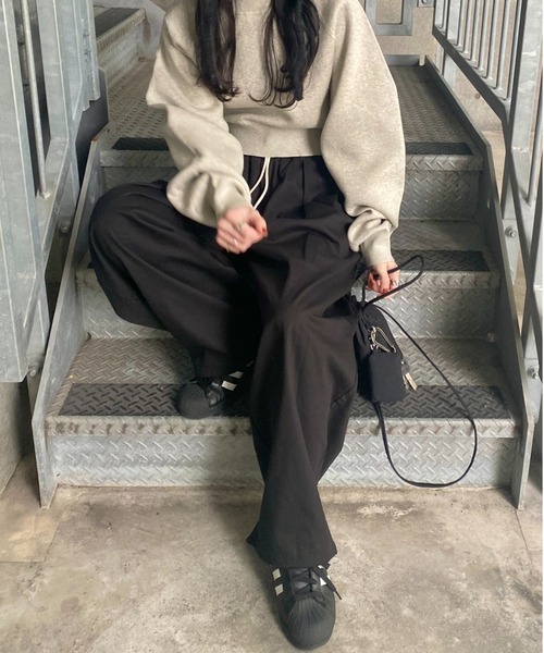 ISOOK(アイスー)の「コットンワイドワークパンツ(kiharu select) / シェフパンツ イージーパンツ バレルレッグ バレルパンツ コクーン ルーズ 総ゴム(チノパンツ・レディース・アイボリー/ブラック・FREE)」の3枚目の写真