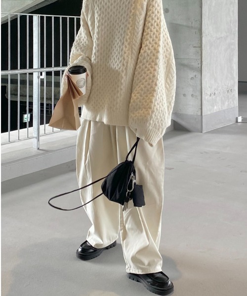 ISOOK(アイスー)の「コットンワイドワークパンツ(kiharu select) / シェフパンツ イージーパンツ バレルレッグ バレルパンツ コクーン ルーズ 総ゴム(チノパンツ・レディース・アイボリー/ブラック・FREE)」の10枚目の写真