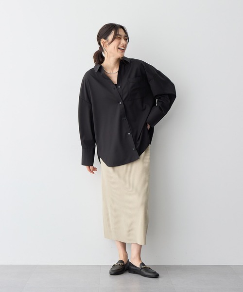 anyfee(エニフィー)の「【anyfee/プラスサイズ】バックシャンツイストシャツ(シャツ/ブラウス・レディース・ブラック/ブルー/オフホワイト・5L/4L/3L/LL)」の9枚目の写真