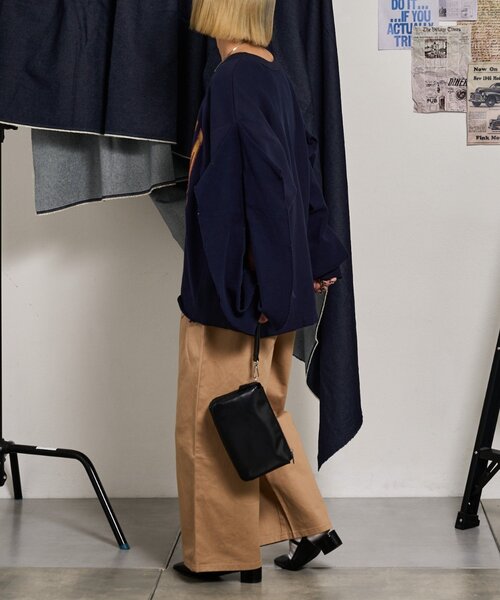 etsinta(エシンタ)の「【etsinta】リメイクフリルオーバースウェット(Tシャツ/カットソー・レディース・ライトグレー/グレー/ネイビー・ONE SIZE)」の16枚目の写真