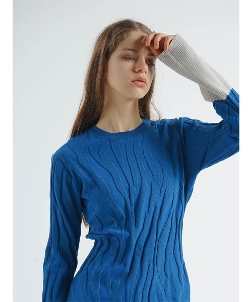 :ETHROF(イーサオブ)の「BI-COLOR JACQUARD KNIT (ROUND NECK)(ニット/セーター・レディース・ブラック/ブルー/ネイビー・FREE)」の12枚目の写真