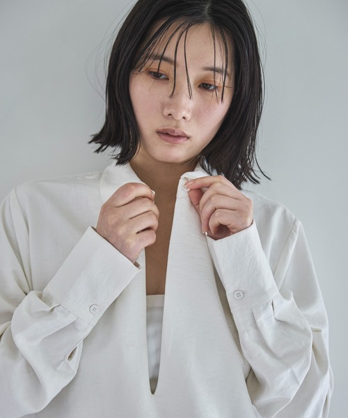 feepur(フェピュール)の「ピーチスキン2wayスキッパーシャツ(シャツ/ブラウス・レディース・アイボリー/ブラック・MEDIUM)」の18枚目の写真