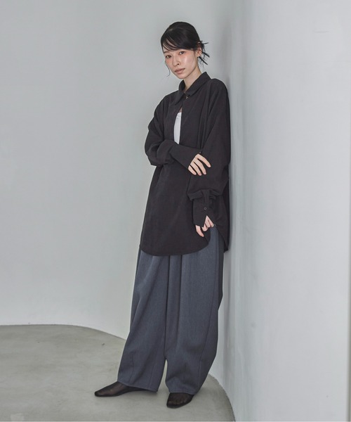 feepur(フェピュール)の「ピーチスキン2wayスキッパーシャツ(シャツ/ブラウス・レディース・アイボリー/ブラック・MEDIUM)」の22枚目の写真