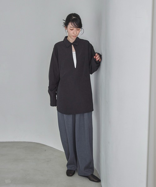 feepur(フェピュール)の「ピーチスキン2wayスキッパーシャツ(シャツ/ブラウス・レディース・アイボリー/ブラック・MEDIUM)」の21枚目の写真