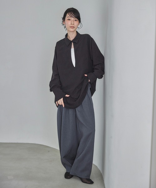 feepur(フェピュール)の「ピーチスキン2wayスキッパーシャツ(シャツ/ブラウス・レディース・アイボリー/ブラック・MEDIUM)」の19枚目の写真