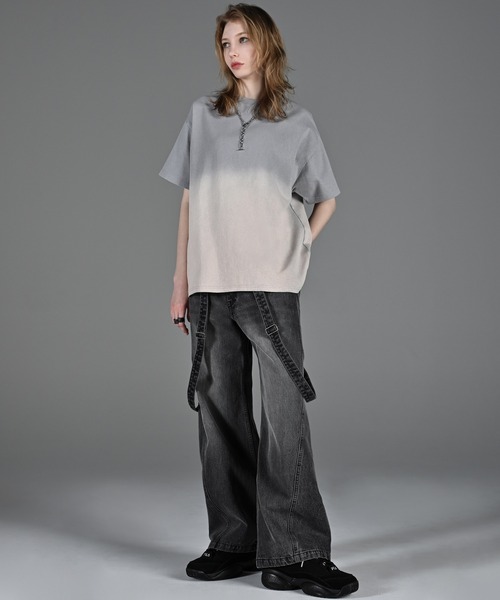 ADRER(アドラー)の「vintage design gradation relax fit T shirt / ヴィンテージデザイングラデーションリラックスフィットTシャツ(Tシャツ/カットソー・メンズ・ブラック/ライトブルー/ライトグレー/ピンク/ブラウン・XS/L/M/S)」の14枚目の写真