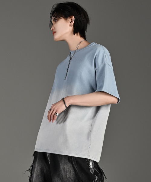 ADRER(アドラー)の「vintage design gradation relax fit T shirt / ヴィンテージデザイングラデーションリラックスフィットTシャツ(Tシャツ/カットソー・メンズ・ブラック/ライトブルー/ライトグレー/ピンク/ブラウン・XS/L/M/S)」の15枚目の写真