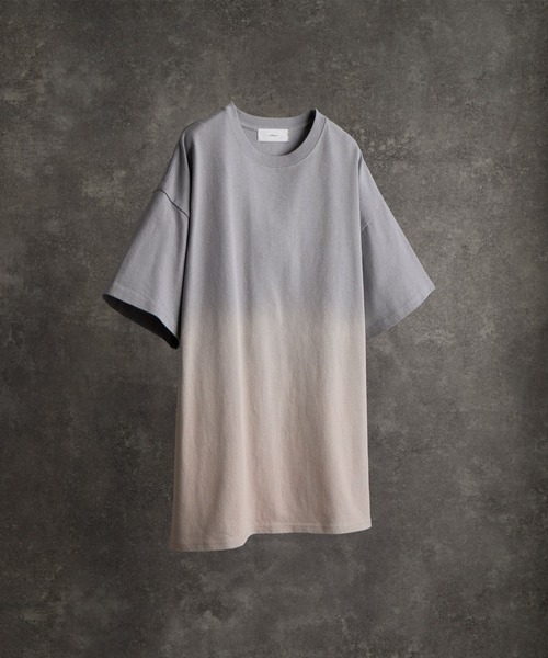 ADRER(アドラー)の「vintage design gradation relax fit T shirt / ヴィンテージデザイングラデーションリラックスフィットTシャツ(Tシャツ/カットソー・メンズ・ブラック/ライトブルー/ライトグレー/ピンク/ブラウン・XS/L/M/S)」の19枚目の写真