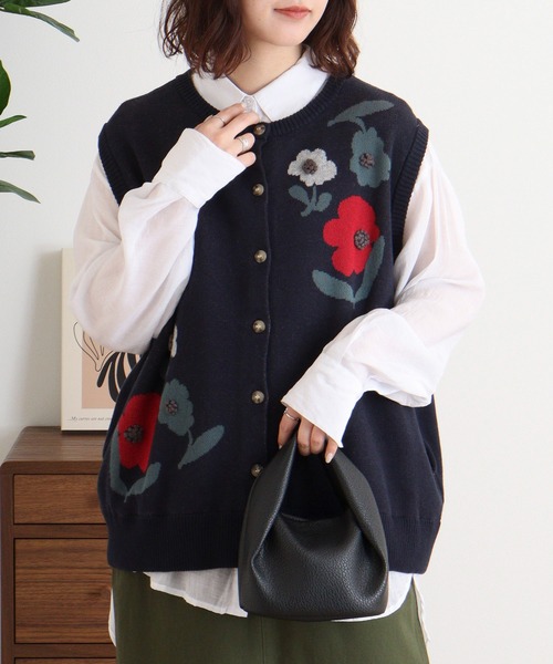 Emago(イマゴ)の「EMAGO 花の刺繍ジャガードベスト(ベスト・レディース・杢グレー/アイボリー/ネイビー・FREE)」の3枚目の写真