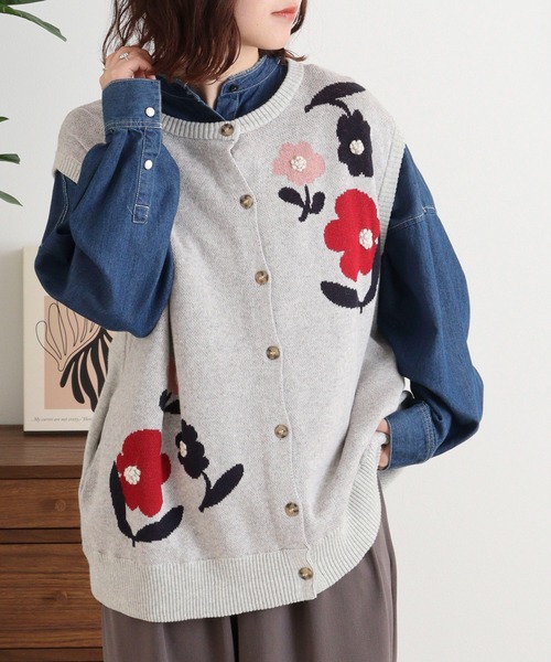 Emago(イマゴ)の「EMAGO 花の刺繍ジャガードベスト(ベスト・レディース・杢グレー/アイボリー/ネイビー・FREE)」の2枚目の写真