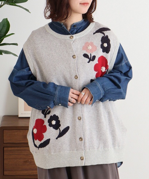 Emago(イマゴ)の「EMAGO 花の刺繍ジャガードベスト(ベスト・レディース・杢グレー/アイボリー/ネイビー・FREE)」の5枚目の写真