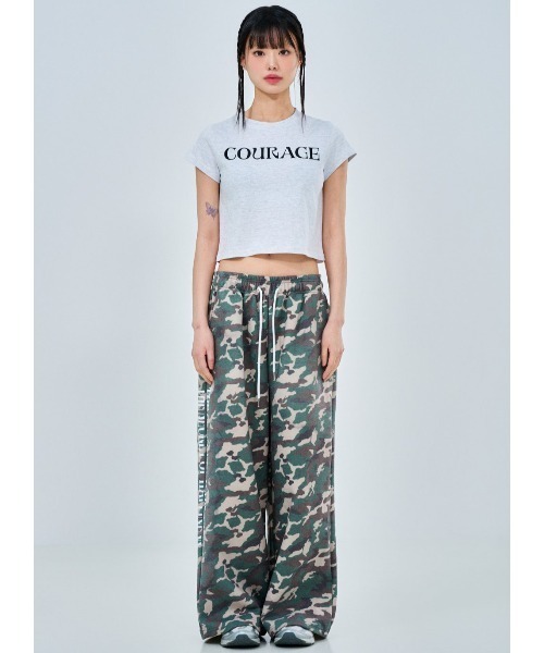 ACOVER（オコボ）の「A'GEM/9 × .kom 『ACOVER/オコボ』 Courage Lettering Short Sleeve T-Shirt/カレッジレタリング半袖Tシャツ（Tシャツ/カットソー・レディース・ホワイト/ライトグレー/ブルー/ブラック・FREE）」の15枚目の写真