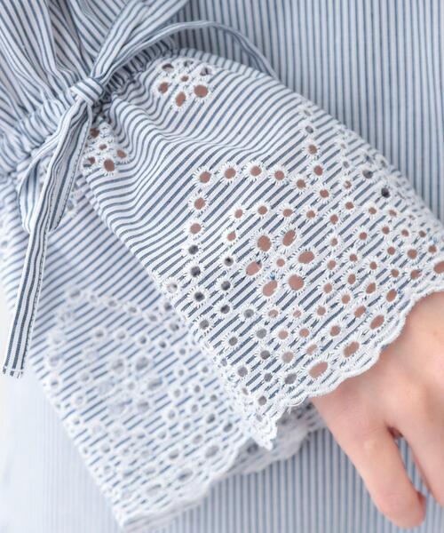 DRESKIP(ドレスキップ)の「【S-LL/前後2WAY/洗濯後しわになりにくい】お袖刺繍レースブラウス(シャツ/ブラウス・レディース・オフホワイト/ネイビー系2/ベージュ/ネイビー・01/02/03/04)」の8枚目の写真