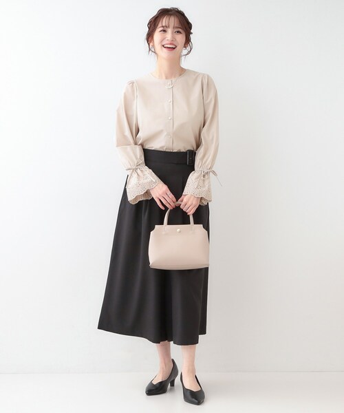 DRESKIP(ドレスキップ)の「【S-LL/前後2WAY/洗濯後しわになりにくい】お袖刺繍レースブラウス(シャツ/ブラウス・レディース・オフホワイト/ネイビー系2/ベージュ/ネイビー・01/02/03/04)」の13枚目の写真