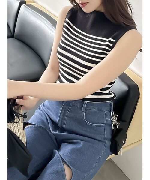 dazzlin（ダズリン）の「コンパクトノースリニットトップス（ニット/セーター・レディース・オフホワイト/ブラック/ピンク/その他1・FREE）」の4枚目の写真