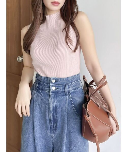 dazzlin（ダズリン）の「コンパクトノースリニットトップス（ニット/セーター・レディース・オフホワイト/ブラック/ピンク/その他1・FREE）」の3枚目の写真