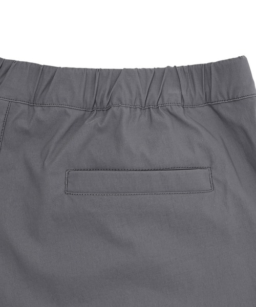 NEW BALANCE(ニューバランス)の「クライマーワイドテーパードショーツ(その他パンツ・メンズ・ライトグレー/ライトベージュ・LARGE/MEDIUM/XX-LARGE/X-LARGE/SMALL)」の9枚目の写真