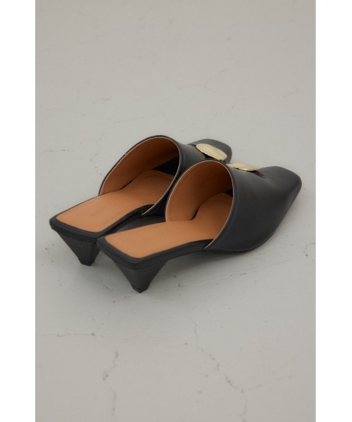crie conforto(クリーコンフォルト)の「トングモチーフミュール 靴(パンプス・レディース・ブラック/ホワイト・SMALL/MEDIUM/LARGE/LL)」の7枚目の写真