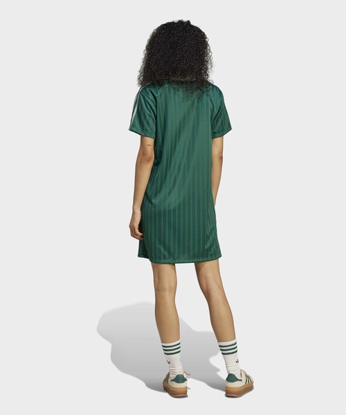 adidas（アディダス）の「アディカラー サッカー ジャカード Vネックワンピース / アディダスオリジナルス adidas Originals（ワンピース・レディース・ブラック/グリーン・MEDIUM/SMALL/LARGE/X-LARGE/XX-LARGE/X-SMALL）」の9枚目の写真