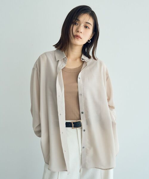 YECCA VECCA（イェッカヴェッカ）の「サイドスリットシアーシャツ（シャツ/ブラウス・レディース・チャコールグレー/ライトベージュ/イエロー/ミント・FREE）」の15枚目の写真