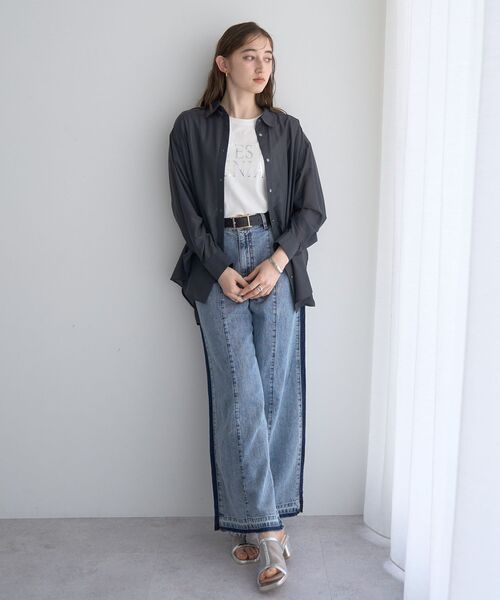 YECCA VECCA（イェッカヴェッカ）の「サイドスリットシアーシャツ（シャツ/ブラウス・レディース・チャコールグレー/ライトベージュ/イエロー/ミント・FREE）」の22枚目の写真