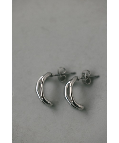 ami様♡専用ページ〔ピアス〕 セール】カーブラインピアス（ピアス（両耳用））｜STYLEMIXER