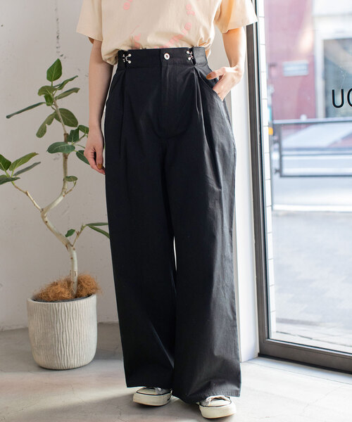 POU DOU DOU（プードゥドゥ）の「セミワイドタックワイドパンツ（その他パンツ・レディース・キナリ/ブラック/カーキ・M）」の12枚目の写真