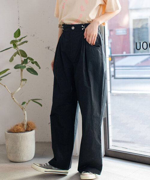 POU DOU DOU（プードゥドゥ）の「セミワイドタックワイドパンツ（その他パンツ・レディース・キナリ/ブラック/カーキ・M）」の13枚目の写真