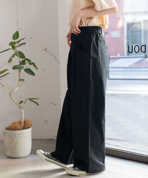 POU DOU DOU（プードゥドゥ）の「セミワイドタックワイドパンツ（その他パンツ・レディース・キナリ/ブラック/カーキ・M）」の14枚目の写真