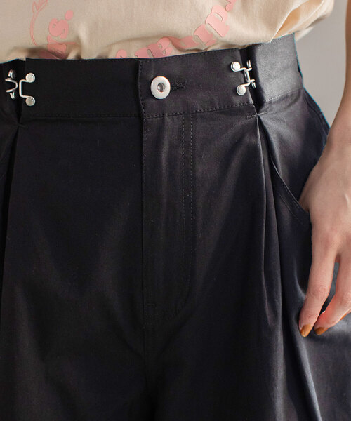 POU DOU DOU（プードゥドゥ）の「セミワイドタックワイドパンツ（その他パンツ・レディース・キナリ/ブラック/カーキ・M）」の16枚目の写真