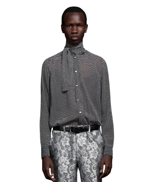 GalaabenD（ガラアーベント）の「Over Dots tiny Ribbon Shirt オーバードットタイニーリボンシャツ（Tシャツ/カットソー・メンズ・ホワイト/ブラック・44/46/48）」の2枚目の写真