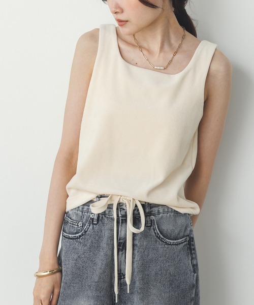 hunch（ハンチ）の「ベロア スクエアタンクトップ（タンクトップ・レディース・ライム/モカ/ダークオリーブ/ブラウン/ネイビー/ベージュ・FREE）」の3枚目の写真
