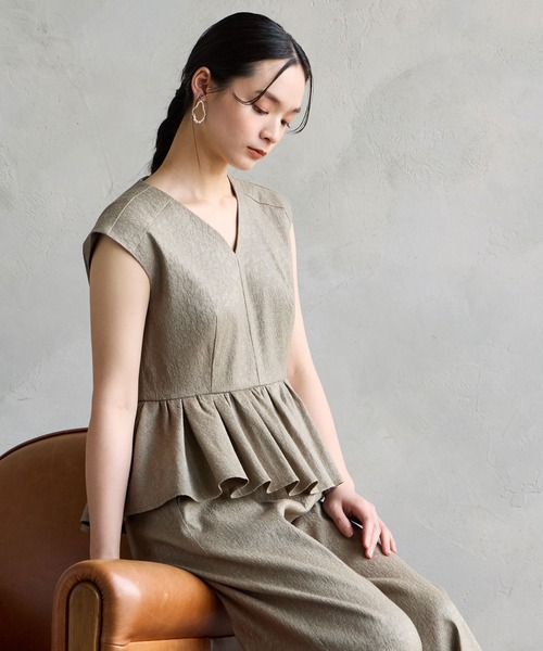 AIMER（エメ）の「ストレートパンツオールインワンパーティー
