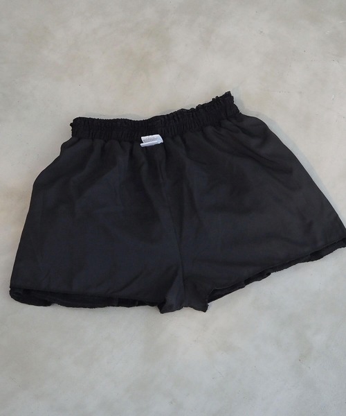 tiptop（ティップトップ）の「段々フリルレースミニスカパン（スカート・レディース・ブラック/オフホワイト・FREE）」の8枚目の写真