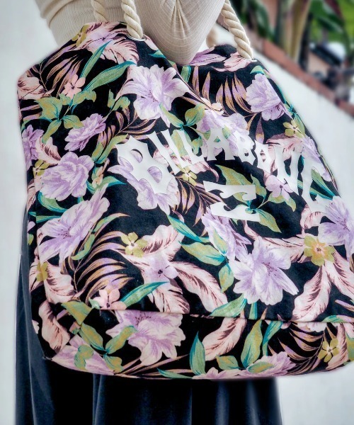 BILLABONG（ビラボン）の「【BILLABONG WOMENS/ビラボンウィメンズ】25SS ESSENTIAL BEACH BAGレディーストートバック/総柄ロゴコットンキャンバストートバッグ（トートバッグ・レディース・マルチ・FREE）」の8枚目の写真