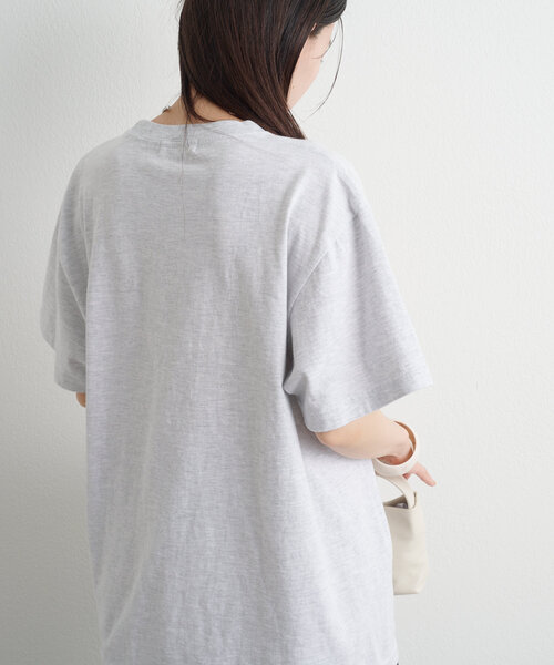 Omekashi(オメカシ)の「ミッキー/Tシャツ(Tシャツ/カットソー・レディース・グレー・FREE)」の4枚目の写真
