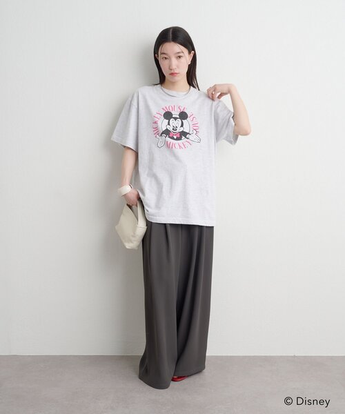 Omekashi(オメカシ)の「ミッキー/Tシャツ(Tシャツ/カットソー・レディース・グレー・FREE)」の2枚目の写真