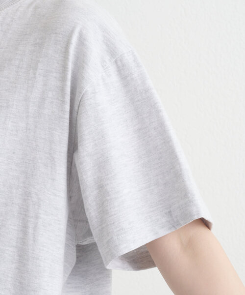 Omekashi(オメカシ)の「ミッキー/Tシャツ(Tシャツ/カットソー・レディース・グレー・FREE)」の12枚目の写真