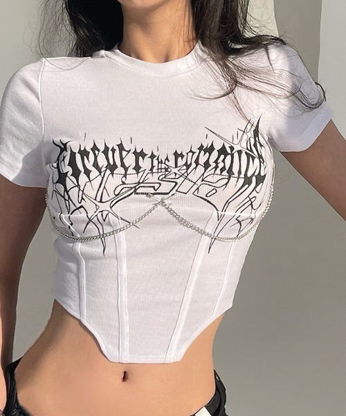 lilful(リルフル)の「ロゴチェーン付きコンパクトTシャツ(Tシャツ/カットソー・レディース・ホワイト/ブラック・M/S)」の12枚目の写真