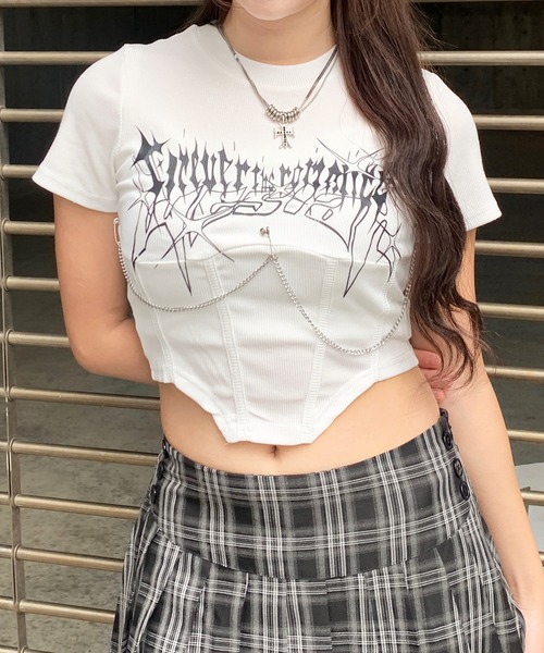 lilful(リルフル)の「ロゴチェーン付きコンパクトTシャツ(Tシャツ/カットソー・レディース・ホワイト/ブラック・M/S)」の19枚目の写真
