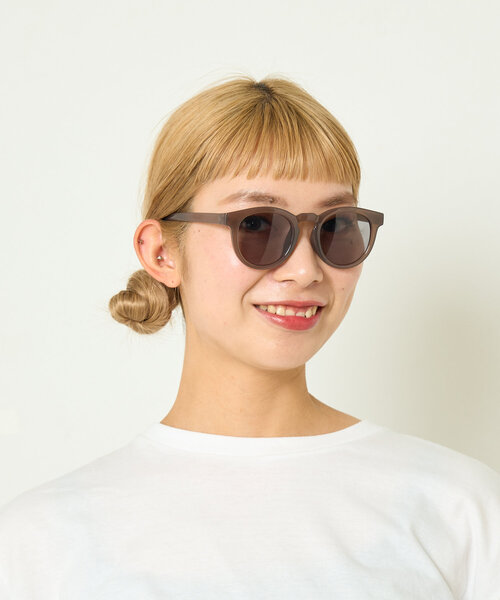 BIRTHDAY BAR（バースデイバー）の「ウエリントン型サングラス（サングラス・レディース・ベージュ/ダークブラウン・0）」の7枚目の写真