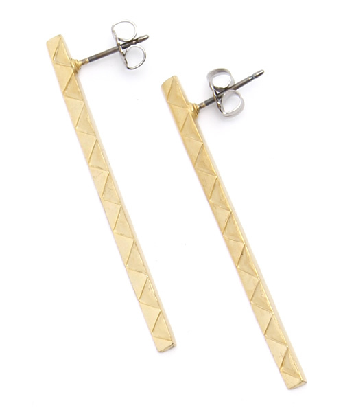 SCALA(スカラ)の「【SCALA/スカラ】T-POLE ピアス/made in JAPAN(日本製)(ピアス(両耳用)・レディース・アンティークシルバー/ゴールド系その他/アンティークゴールド・FREE)」の3枚目の写真
