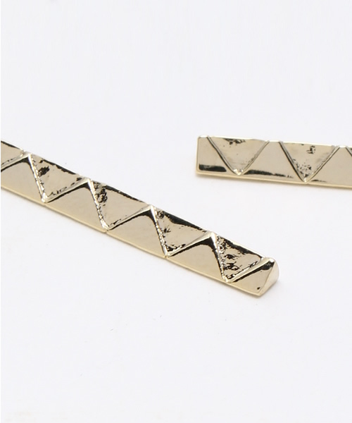 SCALA(スカラ)の「【SCALA/スカラ】T-POLE ピアス/made in JAPAN(日本製)(ピアス(両耳用)・レディース・アンティークシルバー/ゴールド系その他/アンティークゴールド・FREE)」の4枚目の写真