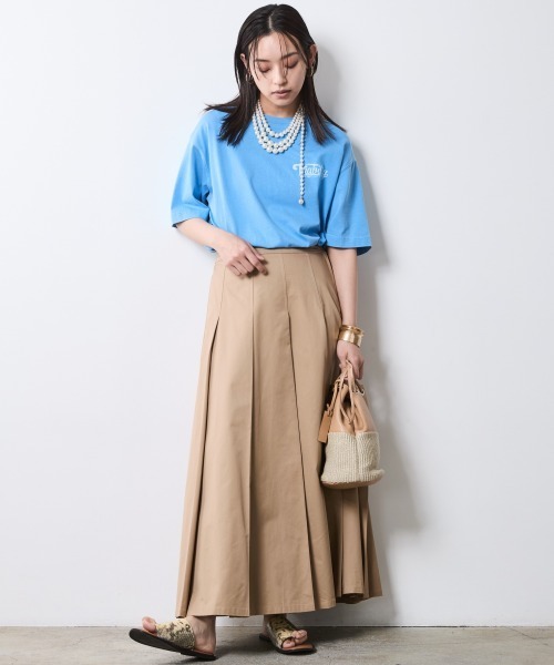 CHIC STYLE（シックスタイル）の「ピグメント染バックロゴプリントTシャツ＜大きいサイズ有＞シックスタイル（Tシャツ/カットソー・レディース・ブルー/スミクロ・3L/LL/L/M/5L/4L）」の5枚目の写真