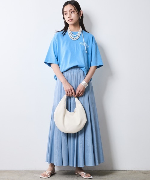 CHIC STYLE（シックスタイル）の「ピグメント染バックロゴプリントTシャツ＜大きいサイズ有＞シックスタイル（Tシャツ/カットソー・レディース・ブルー/スミクロ・3L/LL/L/M/5L/4L）」の13枚目の写真